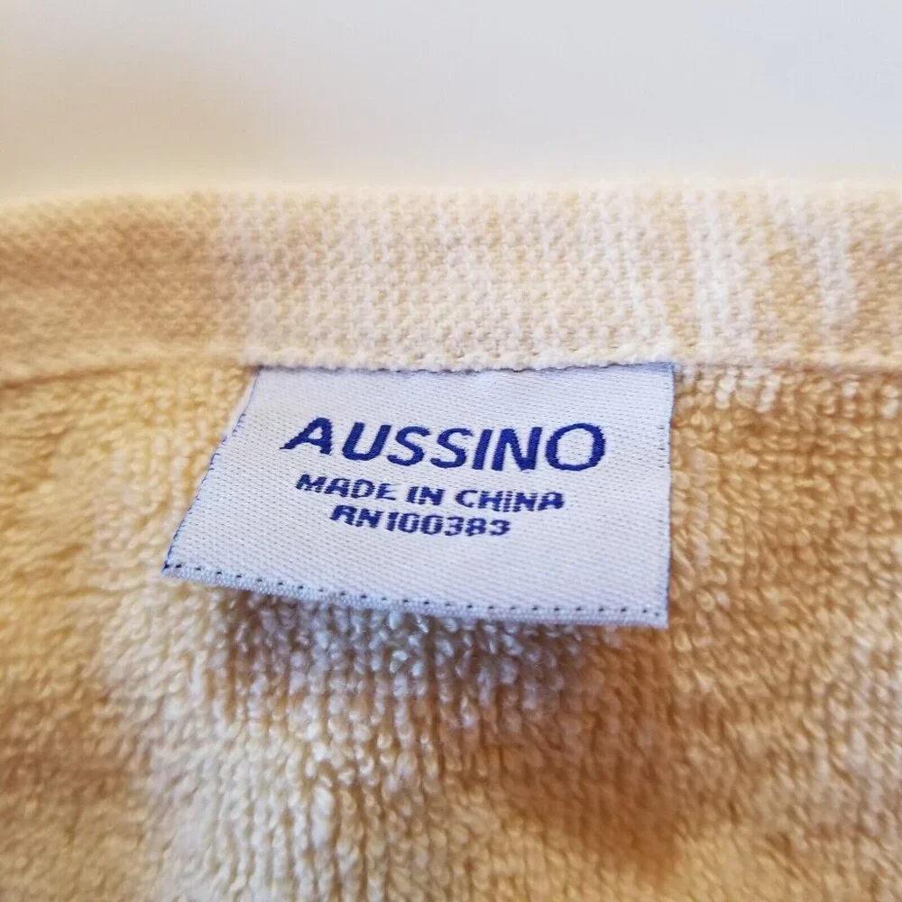 Aussino Hand Guest Towel Beige Gold Fringe Flowers Leaves 16 X 27